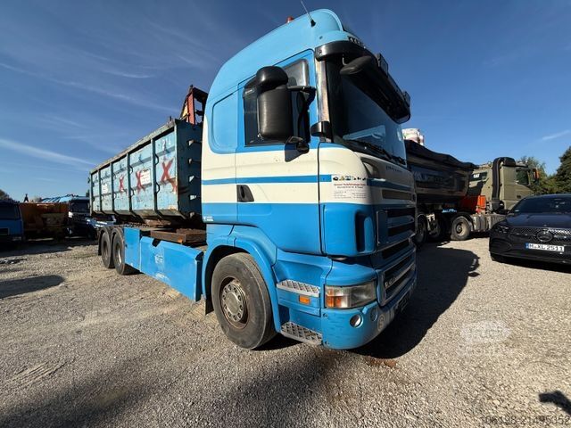 Tovornjak s kavljem za kontejnerje SCANIA R420