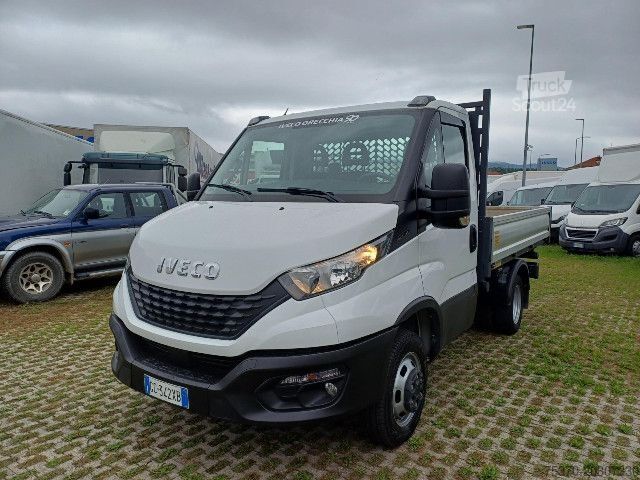 Sonderausbau-Transporter IVECO DAILY 35C14