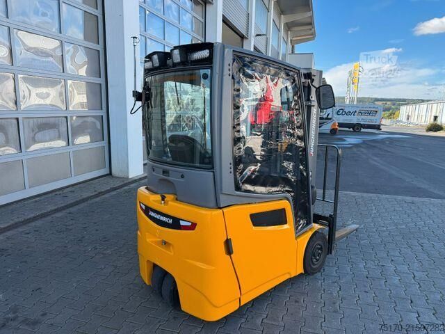 Gaffeltruck Jungheinrich EFG 215 / Triplex: 4.25m! / SS / nur 2.865h!