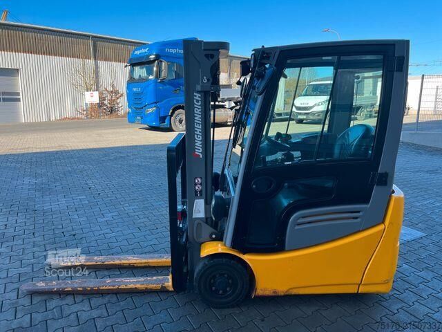 Gaffeltruck Jungheinrich EFG 215 / Triplex: 4.25m! / SS / nur 995h! Waage