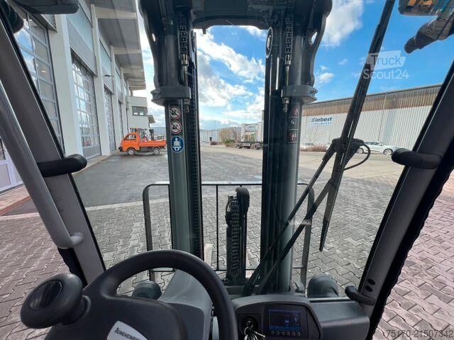 Gaffeltruck Jungheinrich EFG 218 / Triplex 4.30m / SS / nur 1.738h