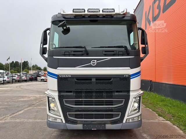 Alustan ohjaamo Volvo FH 460 6x2*4 CHASSIS L=7739 mm