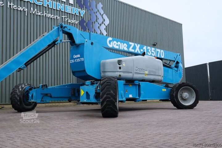 Αρθρωτή τηλεσκοπική πλατφόρμα εργασίας Genie ZX135/70 Diesel, 4x4x4 Drive, 43m Lifting Height,