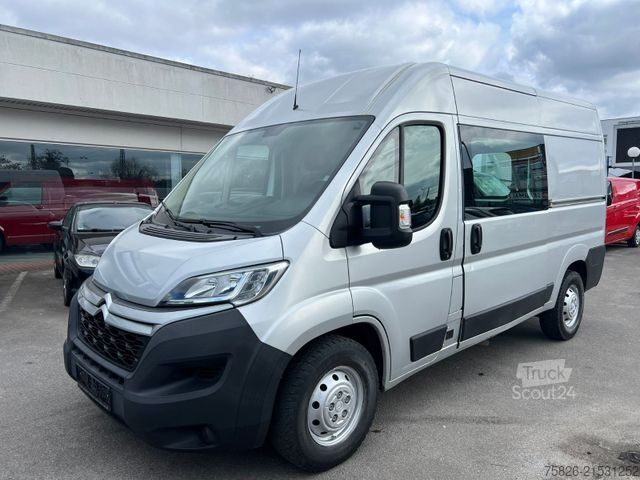 Komercijalno vozilo sa visokim krovom CITROEN Jumper 35 L2H2*1.Hand*Kamera*2*Schiebetür*AHK*