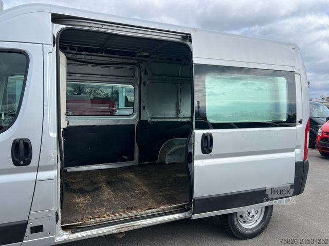 Komercijalno vozilo sa visokim krovom CITROEN Jumper 35 L2H2*1.Hand*Kamera*2*Schiebetür*AHK*