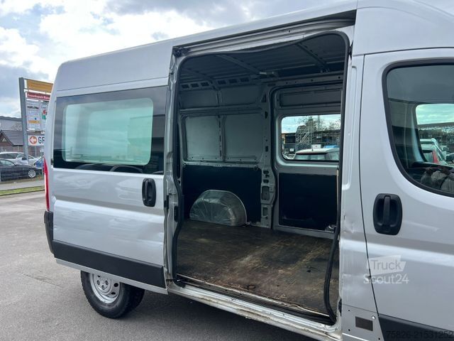 Komercijalno vozilo sa visokim krovom CITROEN Jumper 35 L2H2*1.Hand*Kamera*2*Schiebetür*AHK*