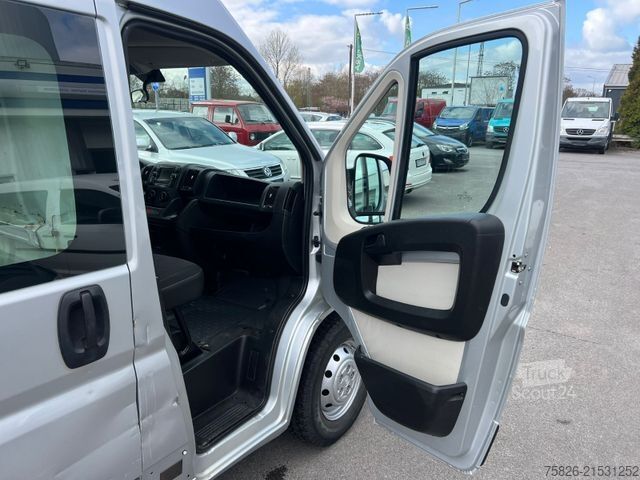 Komercijalno vozilo sa visokim krovom CITROEN Jumper 35 L2H2*1.Hand*Kamera*2*Schiebetür*AHK*