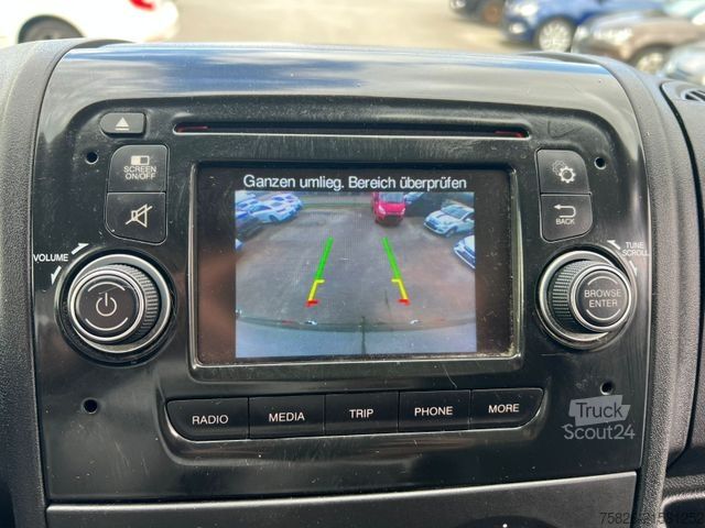 Komercijalno vozilo sa visokim krovom CITROEN Jumper 35 L2H2*1.Hand*Kamera*2*Schiebetür*AHK*