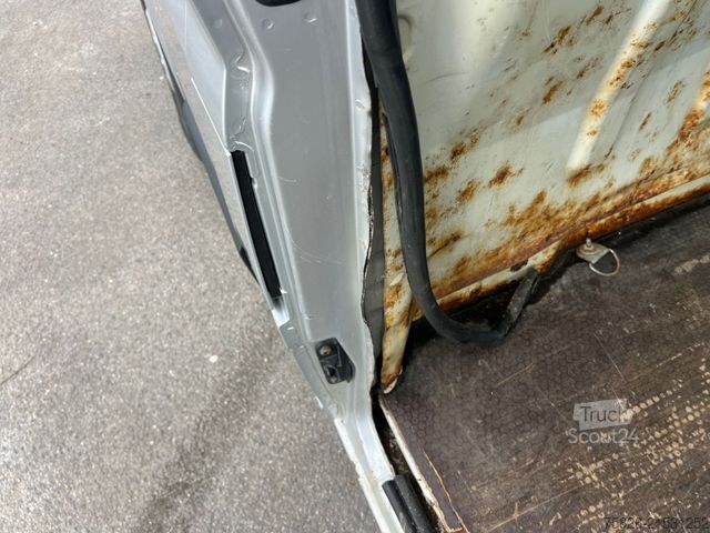 Komercijalno vozilo sa visokim krovom CITROEN Jumper 35 L2H2*1.Hand*Kamera*2*Schiebetür*AHK*