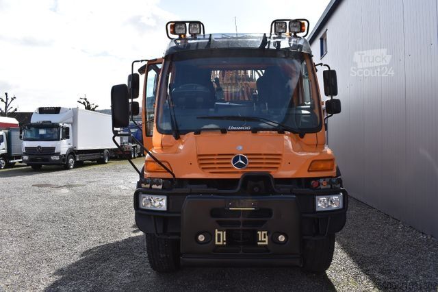 Sonstige UNIMOG U400 inkl. Böschungsmäher/Anhänger