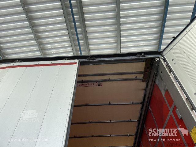 Semirimorchio con telone Schmitz Cargobull Curtainsider Standard