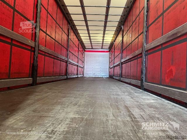 Semirimorchio con telone Schmitz Cargobull Curtainsider Standard