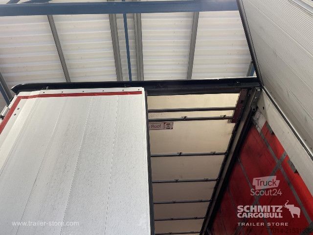 Semirimorchio con telone Schmitz Cargobull Curtainsider Standard