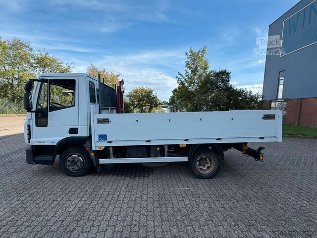 Pick-up varebil IVECO 75E16 Pritsche mit Kran Fassi