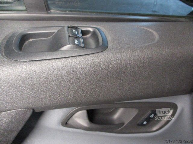 Fourgon tôlé FORD Transit Custom  280 L1H1
