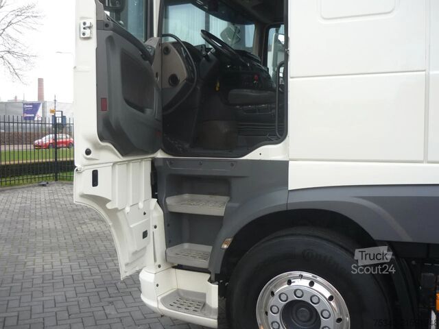 Standard-SZM DAF XF 530 6x2-4  FTG