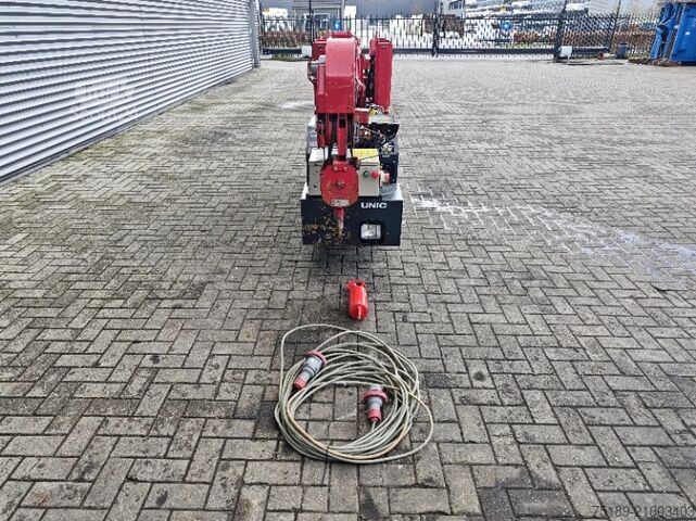 Мини кран Unic URW 295 CDMER