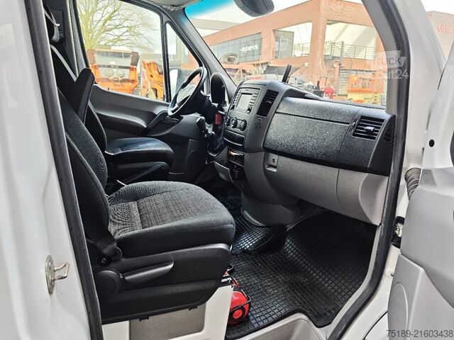 BE-SZM Mercedes-Benz Sprinter 519 CDI BE Tractor