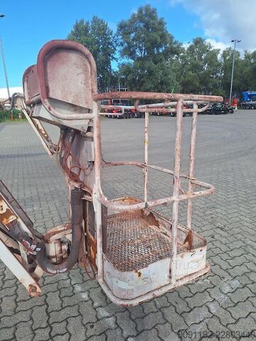 Kĺbová teleskopická pracovná plošina Genie Z-30/20N RJ