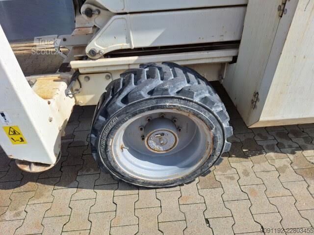 Nožnicový výťah Genie GS-5390 RT