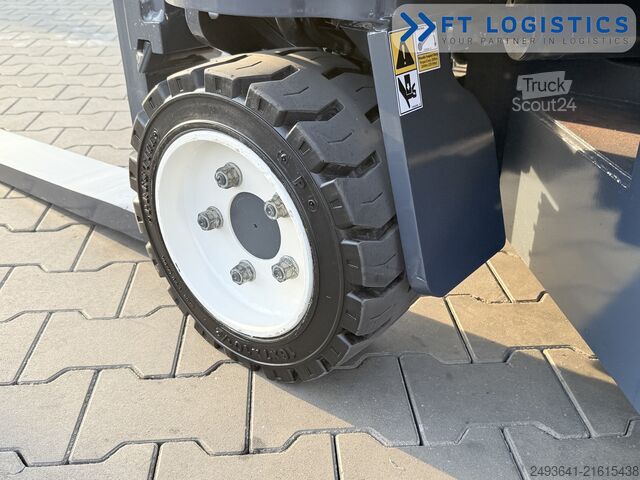 štirismerni viličar Combilift CB3000 DIESEL FULL CABIN TRIPLEX 6550