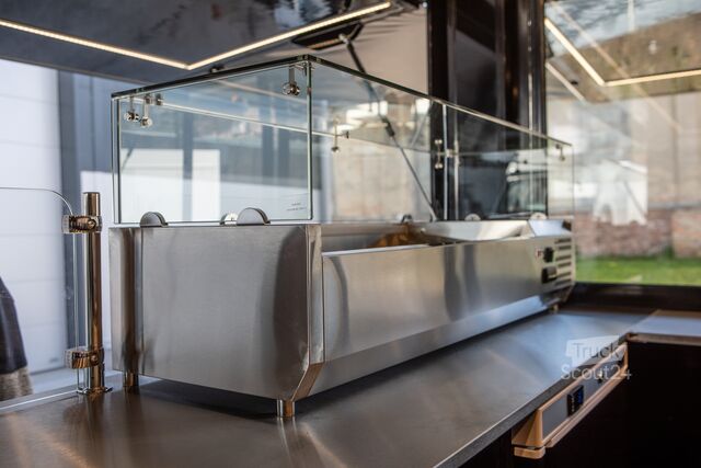 Mașină de vending/ camion de alimente Renault FOOD TRUCK Imbiss Handlowy Burger