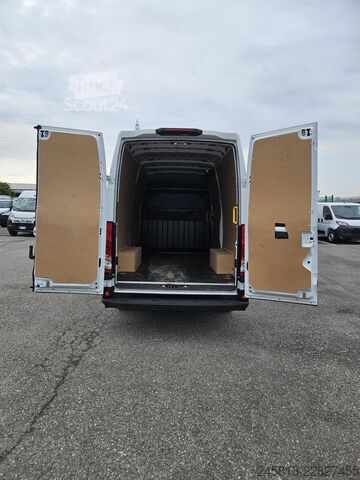 Furgon blaszak Iveco Daily 38s14e