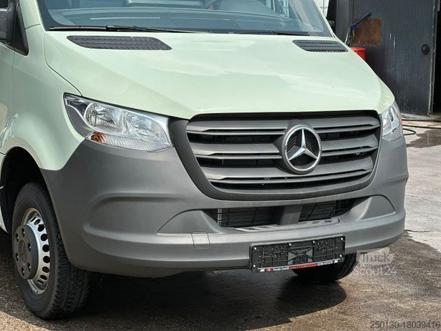 Biltransport skåpbil MERCEDES-BENZ Sprinter 519 CDI CAZOO Sportwagentransporter