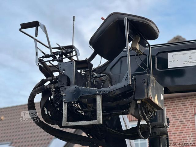 Ciężarówka z płaską platformą MAN TGS 26.400 EU6 HLK Kran