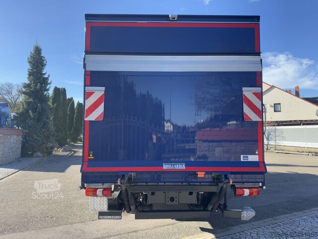 Atego 818 L carrocería 6,15 m, plataforma elevadora, aire acondicionado, suspensión neumática Mercedes-Benz Atego 818 L Koffer 6,15m LBW, Klima, Luf