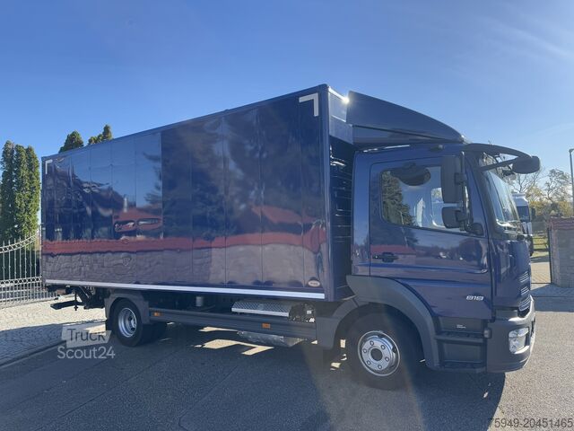 Atego 818 L carrocería 6,15 m, plataforma elevadora, aire acondicionado, suspensión neumática Mercedes-Benz Atego 818 L Koffer 6,15m LBW, Klima, Luf