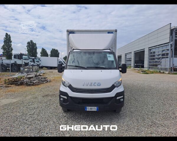 Minibus IVECO 35C18 - 35C18