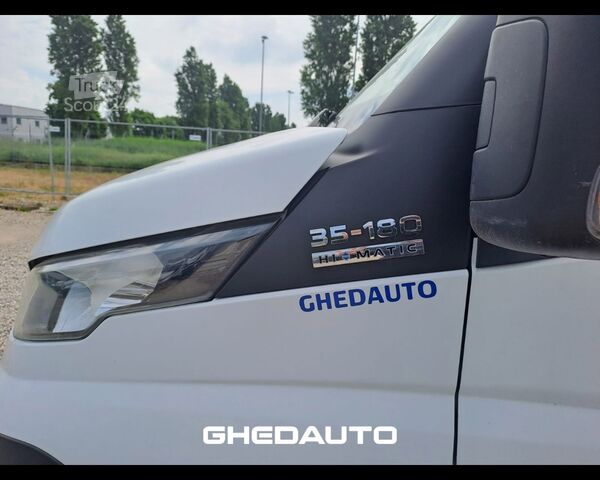 Minibus IVECO 35C18 - 35C18