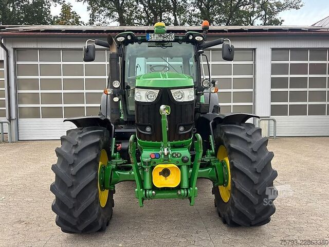 Traktor John Deere 6210R