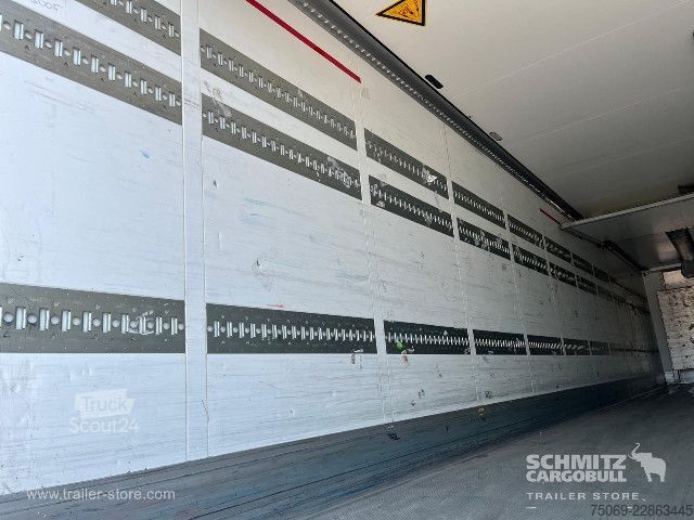 Хладилен полуремарке Schmitz Cargobull Reefer Multitemp