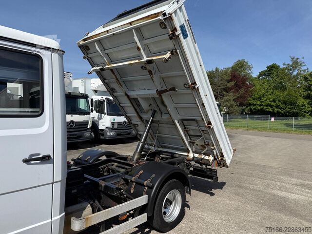 Тристранен самосвален ван MERCEDES-BENZ VARIO 818 D DOKA Kipper MEILLER 3-Seiten+2 X AHK