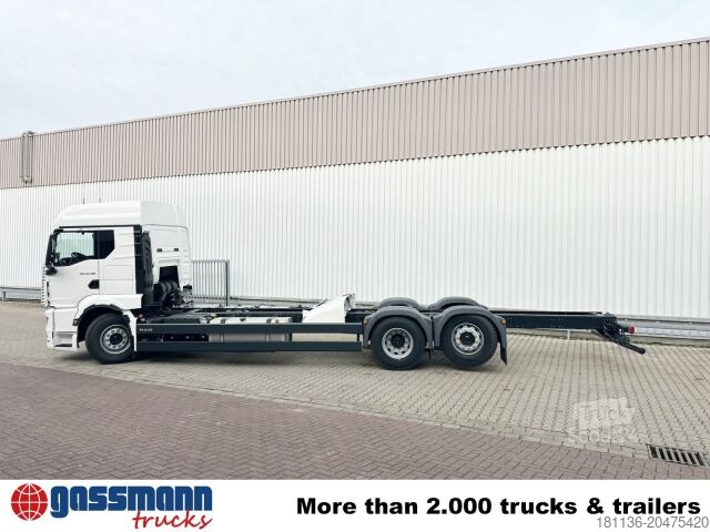 Lastbilchassi MAN TGS 26.480 6x2-4 LL, Retarder, Lenk-/Liftachse,