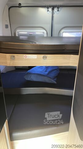 Campingvogn/bobil Fiat Weinsberg Carabus 600 K | 4 Posti Letto | Completamente Attrezzato