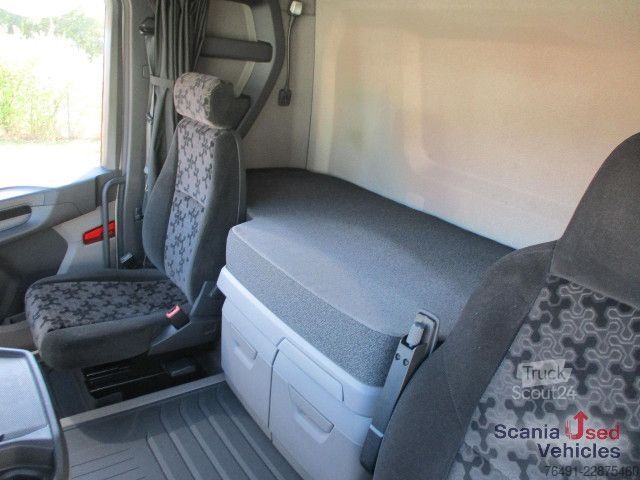 Standard nyergesvontató Scania R 460 A4x2NA