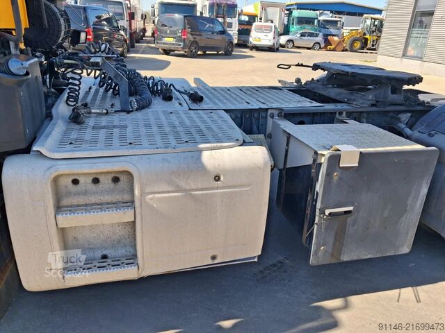 Substâncias perigosas DAF CF 440 ADR 02-2027 *