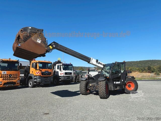 Telehandler BOBCAT TL 38.70 HF AGRI*1.Hand*Klappschaufel