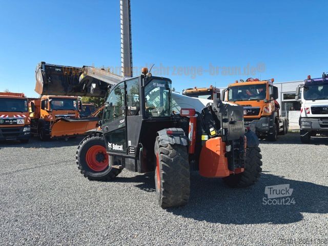 Telehandler BOBCAT TL 38.70 HF AGRI*1.Hand*Klappschaufel