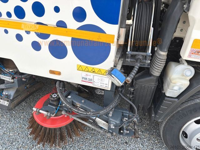 Măturătoare stradală MITSUBISHI Fuso Canter 7C15 Brock SL140/2*Euro 6*Automatik