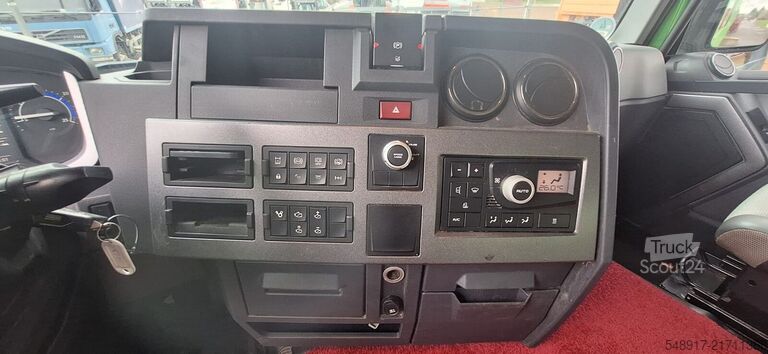 Renault C-серія, доступно 2 одиниці, сідельний тягач Renault C-series 2x vorhanden