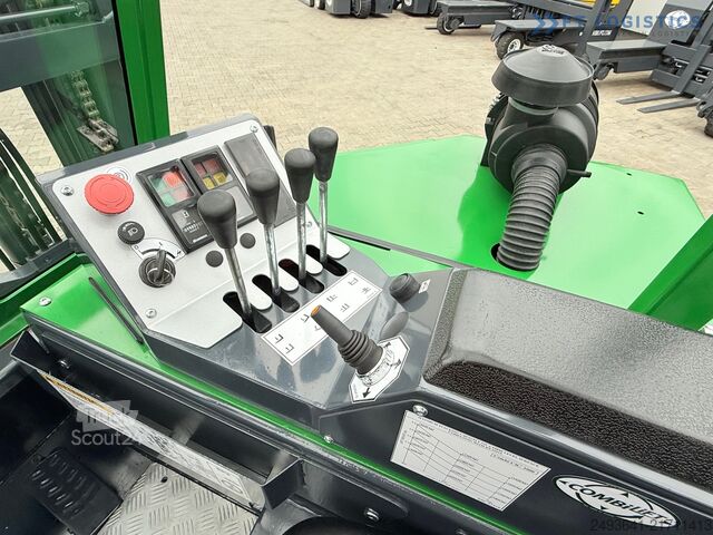 4-vejs gaffeltruck Combilift CB3000 / TRIPLEX 4900MM / FREE LIFT