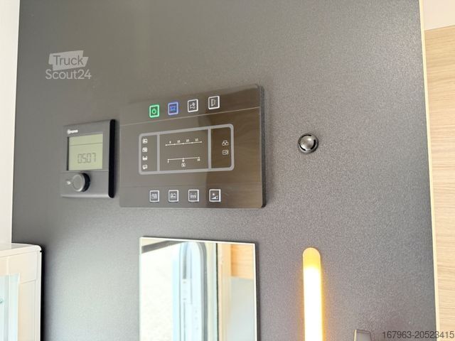 Daļēji integrēta kemperis CHAUSSON 797 Titanium Line ~ viele Extras ~`26