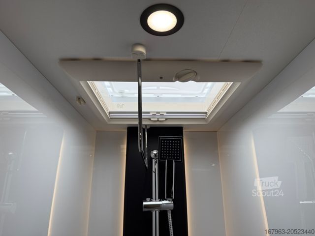 Teilintegriertes Wohnmobil CHAUSSON 650 Titanium Line ~ Modell `26