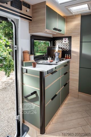 Daļēji integrēta kemperis CHAUSSON X650 Exclusive Line ~ LAGER-ABVERKAUF für MJ`25