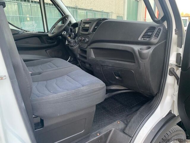 Fourgon pick-up Iveco Daily 35C12 - Cassone