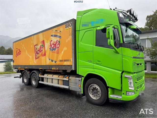 Podwozie z kabiną Volvo FH540 6x2 chassis container truck